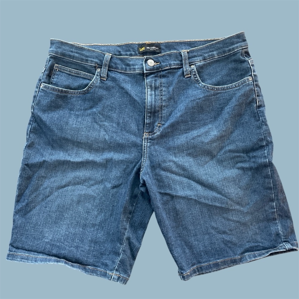 Lee Mid-Rise Jean Shorts